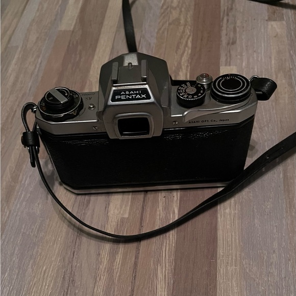 Pentax Asahi vintage film camera No. 600617 - Picture 3 of 3